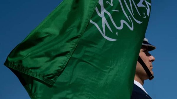 Саудовская Аравия призвала своих граждан выехать из Ливана Саудовская Аравия призвала своих граждан выехать из Ливана