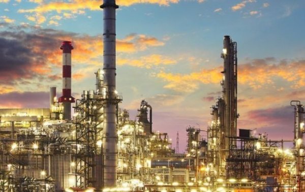 Удар по НПЗ у Ростовській області: ЗМІ показали супутникові знімки наслідків
Удар по НПЗ у Ростовській області: ЗМІ показали супутникові знімки наслідків