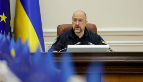 Відключення світла можуть скоротитися у двадцятих числах липня - Шмигаль Відключення світла можуть скоротитися у двадцятих числах липня - Шмигаль