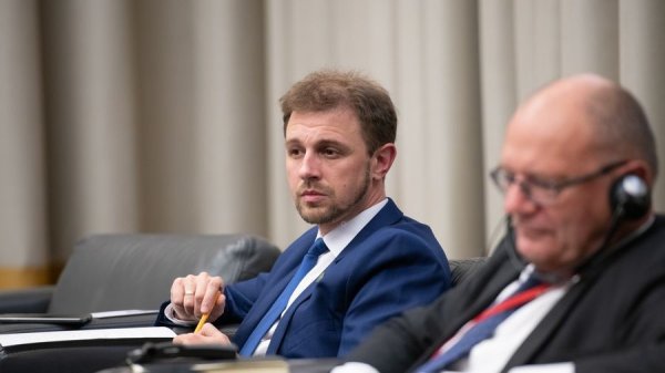 Спекотний липень на валютному ринку: що буде з гривнею? Спекотний липень на валютному ринку: що буде з гривнею?