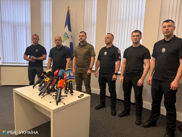 Стрілок із Дніпра: Як поліція шукала можливого вбивцю Фаріон та які його мотиви
Стрілок із Дніпра: Як поліція шукала можливого вбивцю Фаріон та які його мотиви