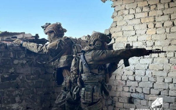На фронті з початку доби відбулося 96 боїв. На Покровському напрямку ситуація складна, але контрольована
На фронті з початку доби відбулося 96 боїв. На Покровському напрямку ситуація складна, але контрольована
