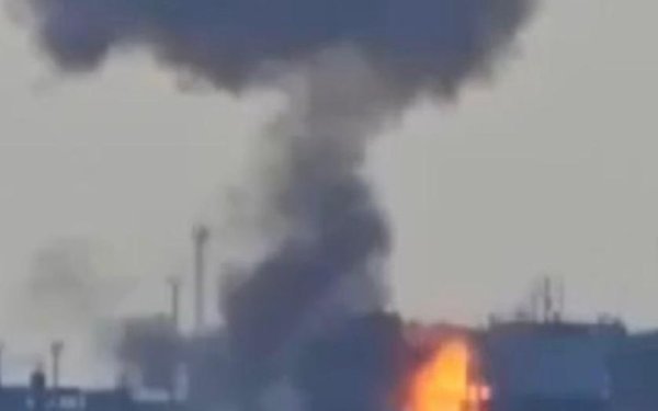 У ВМС розповіли про ураження російського порому "Славянин" і наслідки для чорноморського флоту РФ
У ВМС розповіли про ураження російського порому "Славянин" і наслідки для чорноморського флоту РФ