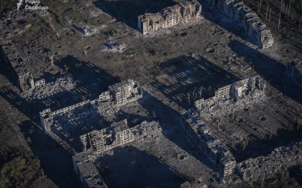 Для захоплення Часового Яру ворог зосереджує сили на захід від Бахмута, — ОСУВ "Хортиця"
Для захоплення Часового Яру ворог зосереджує сили на захід від Бахмута, — ОСУВ "Хортиця"