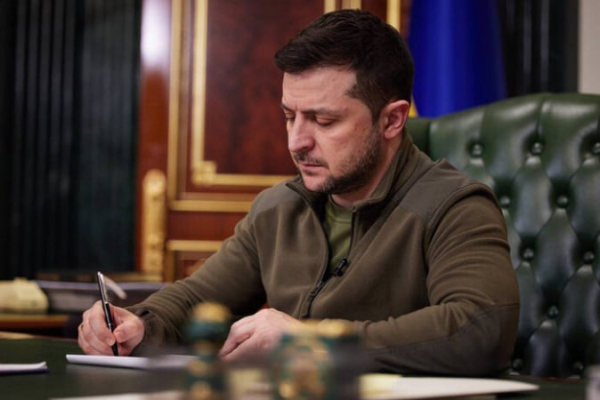 Президент подписал законы об освобождении от налогов импорта энергооборудования
Президент подписал законы об освобождении от налогов импорта энергооборудования