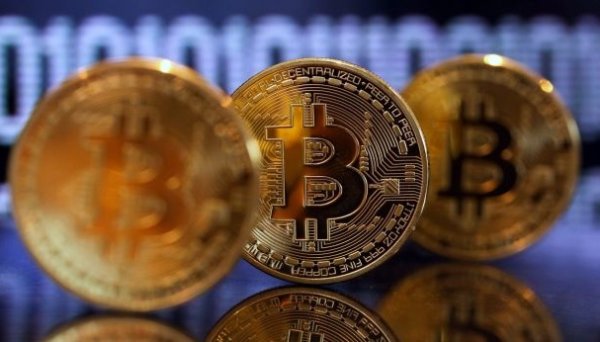 Через день після стрімкого зростання біткойн опустився нижче $67 тисяч Через день після стрімкого зростання біткойн опустився нижче $67 тисяч