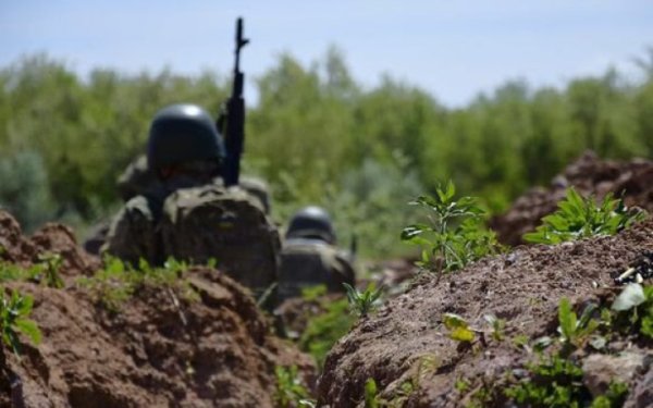 Речник Міноборони заперечив, що всіх мобілізованих відправляють у штурмовики
Речник Міноборони заперечив, що всіх мобілізованих відправляють у штурмовики