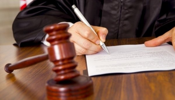 Суд призначив до розгляду справу про збитки Укрспецекспорту, де фігурує син Гладковського Суд призначив до розгляду справу про збитки Укрспецекспорту, де фігурує син Гладковського