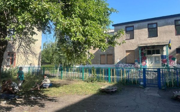 Окупанти обстріляли "Ураганами" Українськ на Донеччині, загинули дві жінки
Окупанти обстріляли "Ураганами" Українськ на Донеччині, загинули дві жінки