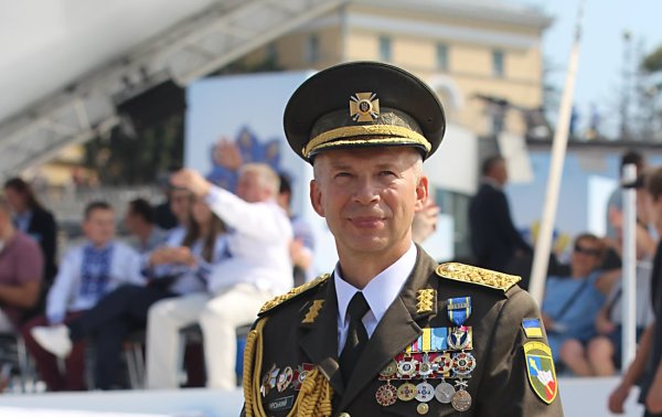 Головкому ЗСУ Олександру Сирському – 59. Що відомо про генерала та його бойовий шлях
Головкому ЗСУ Олександру Сирському – 59. Що відомо про генерала та його бойовий шлях