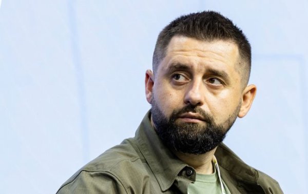 У Раді відповіли на критику щодо законопроекту про штрафи для корупціонерів
У Раді відповіли на критику щодо законопроекту про штрафи для корупціонерів