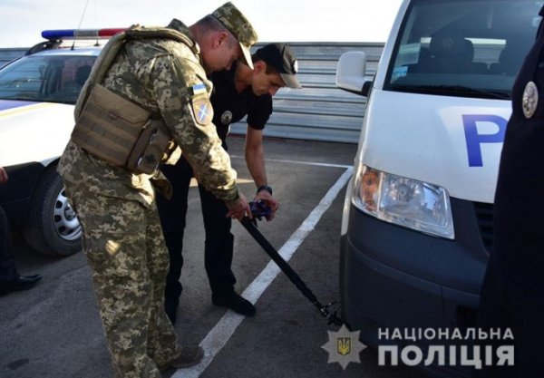 Блокпосты в Бахмуте и Мангуше оборудовали по-новому Блокпосты в Бахмуте и Мангуше оборудовали по-новому