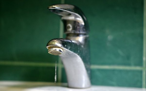 Суми через атаку "шахедів" залишилися без води
Суми через атаку "шахедів" залишилися без води