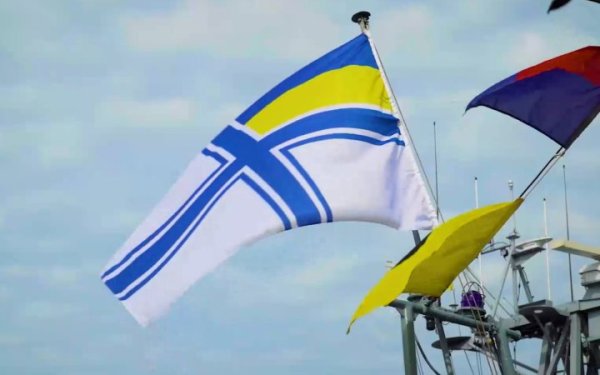 Зеленський: ВМС України довели, що українське море не терпітиме російського флоту
Зеленський: ВМС України довели, що українське море не терпітиме російського флоту