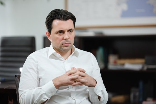 Сезон без графіків. Чи скасують в Україні відключення світла і що треба встигнути до холодів
Сезон без графіків. Чи скасують в Україні відключення світла і що треба встигнути до холодів