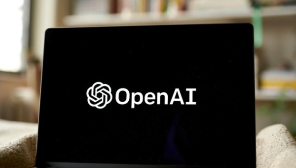 OpenAI випустив GPT-4o mini OpenAI випустив GPT-4o mini