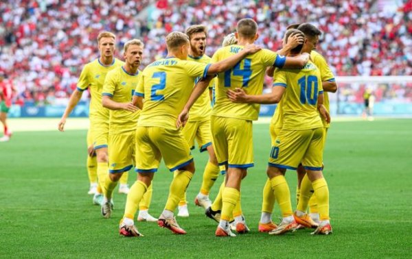 Футбольна збірна України в меншості вирвала неймовірну перемогу над Марокко на Олімпіаді
Футбольна збірна України в меншості вирвала неймовірну перемогу над Марокко на Олімпіаді