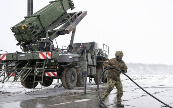 Зеленський заявив, що німецький Patriot прибув в Україну
Зеленський заявив, що німецький Patriot прибув в Україну