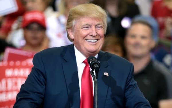 Борис Джонсон оприлюднив "мирний план" Трампа щодо України з "російським" Кримом
Борис Джонсон оприлюднив "мирний план" Трампа щодо України з "російським" Кримом