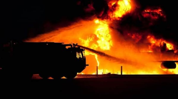 В Курске этой ночью прогремел мощный взрыв В Курске этой ночью прогремел мощный взрыв