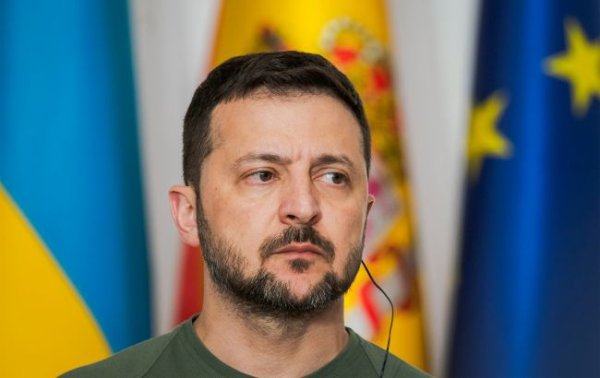 Зеленський: Кожен командир має пам’ятати - люди не витратний матеріал
Зеленський: Кожен командир має пам’ятати - люди не витратний матеріал