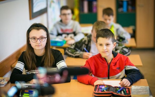 Чи штрафуватимуть біженців, чиї діти не ходять до школи у Польщі
Чи штрафуватимуть біженців, чиї діти не ходять до школи у Польщі