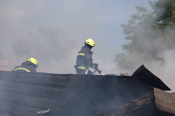 Ворог вдарив по Дніпру ракетами та безпілотниками, є загиблі та поранені (оновлено)
Ворог вдарив по Дніпру ракетами та безпілотниками, є загиблі та поранені (оновлено)
