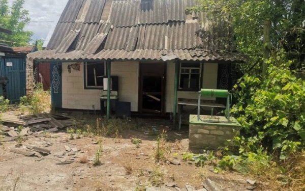 Росіяни 386 разів обстріляли Запорізьку область, поранено чоловіка
Росіяни 386 разів обстріляли Запорізьку область, поранено чоловіка