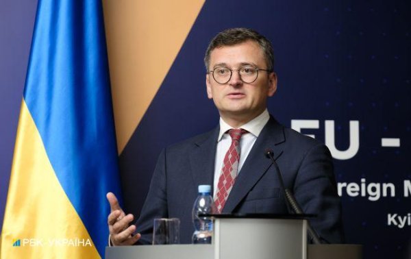 Кулеба приїхав до Китаю та розкрив плани на візит
Кулеба приїхав до Китаю та розкрив плани на візит