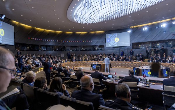 В тіні Трампа. Що обговорюватимуть на саміті НАТО у Вашингтоні і чого чекати Україні
В тіні Трампа. Що обговорюватимуть на саміті НАТО у Вашингтоні і чого чекати Україні