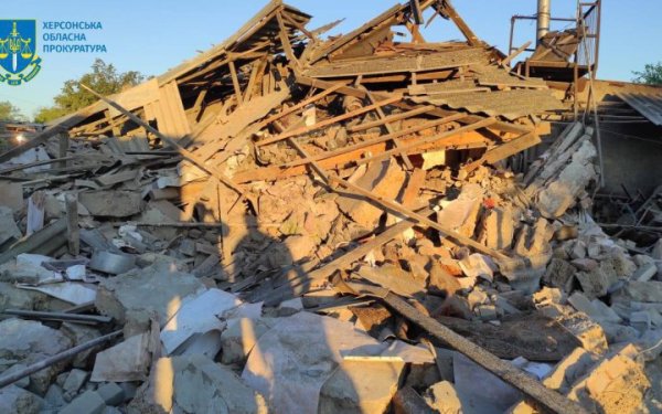 Вранці росіяни вбили двох мирних жителів Бериславського району Херсонщини
Вранці росіяни вбили двох мирних жителів Бериславського району Херсонщини