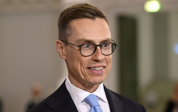 Сі Цзіньпін може припинити війну Росії "одним телефонним дзвінком", - президент Фінляндії
Сі Цзіньпін може припинити війну Росії "одним телефонним дзвінком", - президент Фінляндії