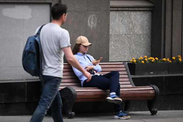 Рятівні гігабайти. Чи буде в Україні зв'язок та інтернет під час тривалих відключень світла
Рятівні гігабайти. Чи буде в Україні зв'язок та інтернет під час тривалих відключень світла