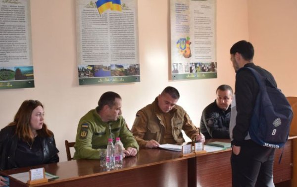 Що загрожує військовозобов'язаним, які не оновлять дані до 16 липня: пояснення експерта
Що загрожує військовозобов'язаним, які не оновлять дані до 16 липня: пояснення експерта