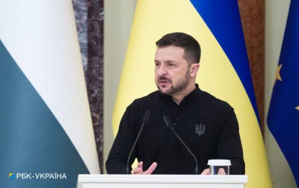 Зеленський про Трампа: якщо знає, як закінчити війну, хай скаже сьогодні
Зеленський про Трампа: якщо знає, як закінчити війну, хай скаже сьогодні