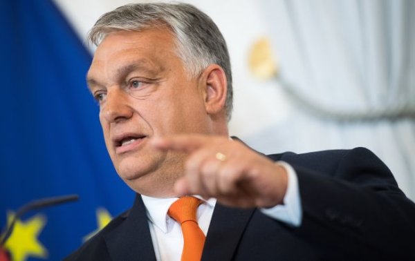 Після анонсу "несподіваних зустрічей" літак Орбана вилетів до Китаю, - ЗМІ
Після анонсу "несподіваних зустрічей" літак Орбана вилетів до Китаю, - ЗМІ