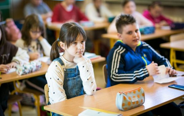 Більше не добровільно. У Польщі хочуть запровадити нове правило для українських дітей
Більше не добровільно. У Польщі хочуть запровадити нове правило для українських дітей
