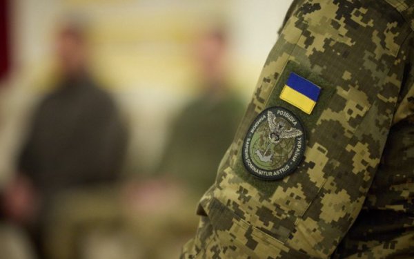 Українські розвідники знищили російських окупантів у ближньому бою
Українські розвідники знищили російських окупантів у ближньому бою