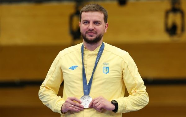 Друга медаль Олімпіади-2024. Куліш здобув "срібло" у стрільбі з гвинтівки
Друга медаль Олімпіади-2024. Куліш здобув "срібло" у стрільбі з гвинтівки