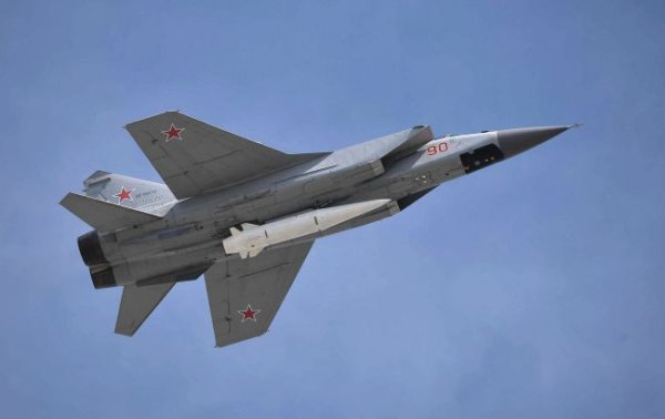 ГУР атакувало аеродром "Саваслейка". Знищено 3 літаки РФ, ще 5 було пошкоджено, - джерела
ГУР атакувало аеродром "Саваслейка". Знищено 3 літаки РФ, ще 5 було пошкоджено, - джерела