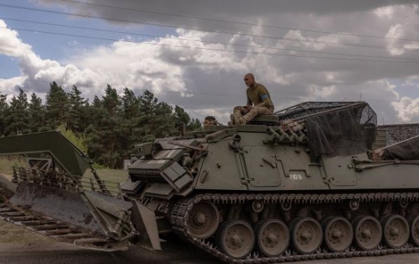 Зона ризику. Чого чекати від наступу ЗСУ у Курській області і як це змінить війну
Зона ризику. Чого чекати від наступу ЗСУ у Курській області і як це змінить війну