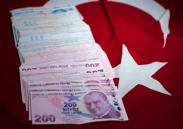 Центробанк Турции продал $500 млн для поддержки курса лиры
Центробанк Турции продал $500 млн для поддержки курса лиры