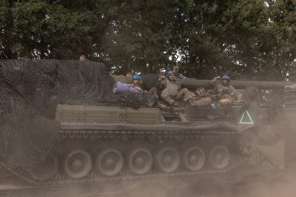 Зона ризику. Чого чекати від наступу ЗСУ у Курській області і як це змінить війну
Зона ризику. Чого чекати від наступу ЗСУ у Курській області і як це змінить війну