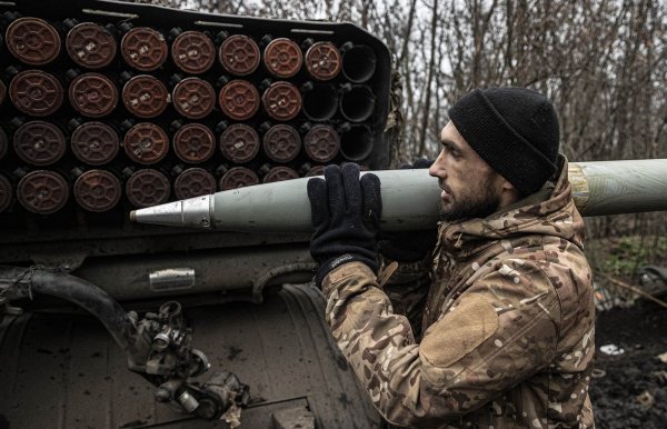 1000 днів болю, поту та опору. Що пережили українці за час війни з Росією
1000 днів болю, поту та опору. Що пережили українці за час війни з Росією