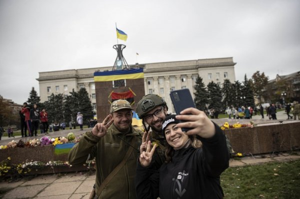 1000 днів болю, поту та опору. Що пережили українці за час війни з Росією
1000 днів болю, поту та опору. Що пережили українці за час війни з Росією