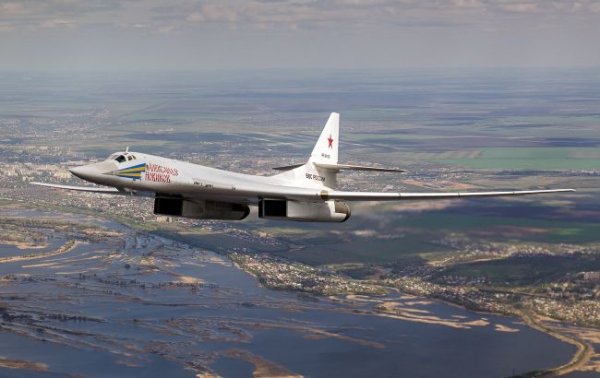 Чому росіяни вперше за довгий час підняли для атаки Ту-160: пояснення експерта
Чому росіяни вперше за довгий час підняли для атаки Ту-160: пояснення експерта
