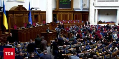 Курс валют на 20 ноября: сколько будут стоить доллар, евро и злотый
Курс валют на 20 ноября: сколько будут стоить доллар, евро и злотый