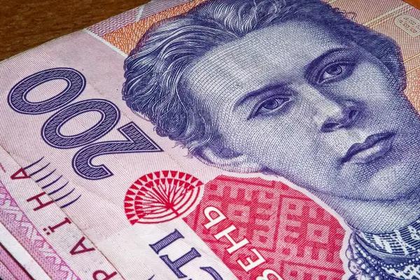 Курс на 19 ноября: НБУ понизил гривну на девять копеек
Курс на 19 ноября: НБУ понизил гривну на девять копеек