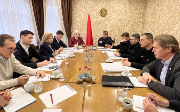 Відбулася зустріч омбудсманів України і РФ та представників Червоного Хреста
Відбулася зустріч омбудсманів України і РФ та представників Червоного Хреста