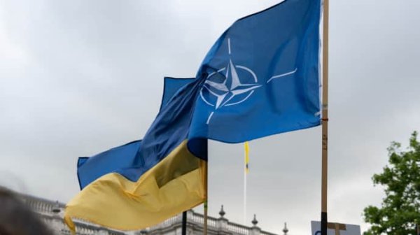 Россия требует отменить обещание НАТО в Бухаресте о вступлении Украины для завершения войны Россия требует отменить обещание НАТО в Бухаресте о вступлении Украины для завершения войны